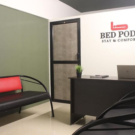 Хостел Bed Pods Thiruvananthapuram Екстер'єр фото