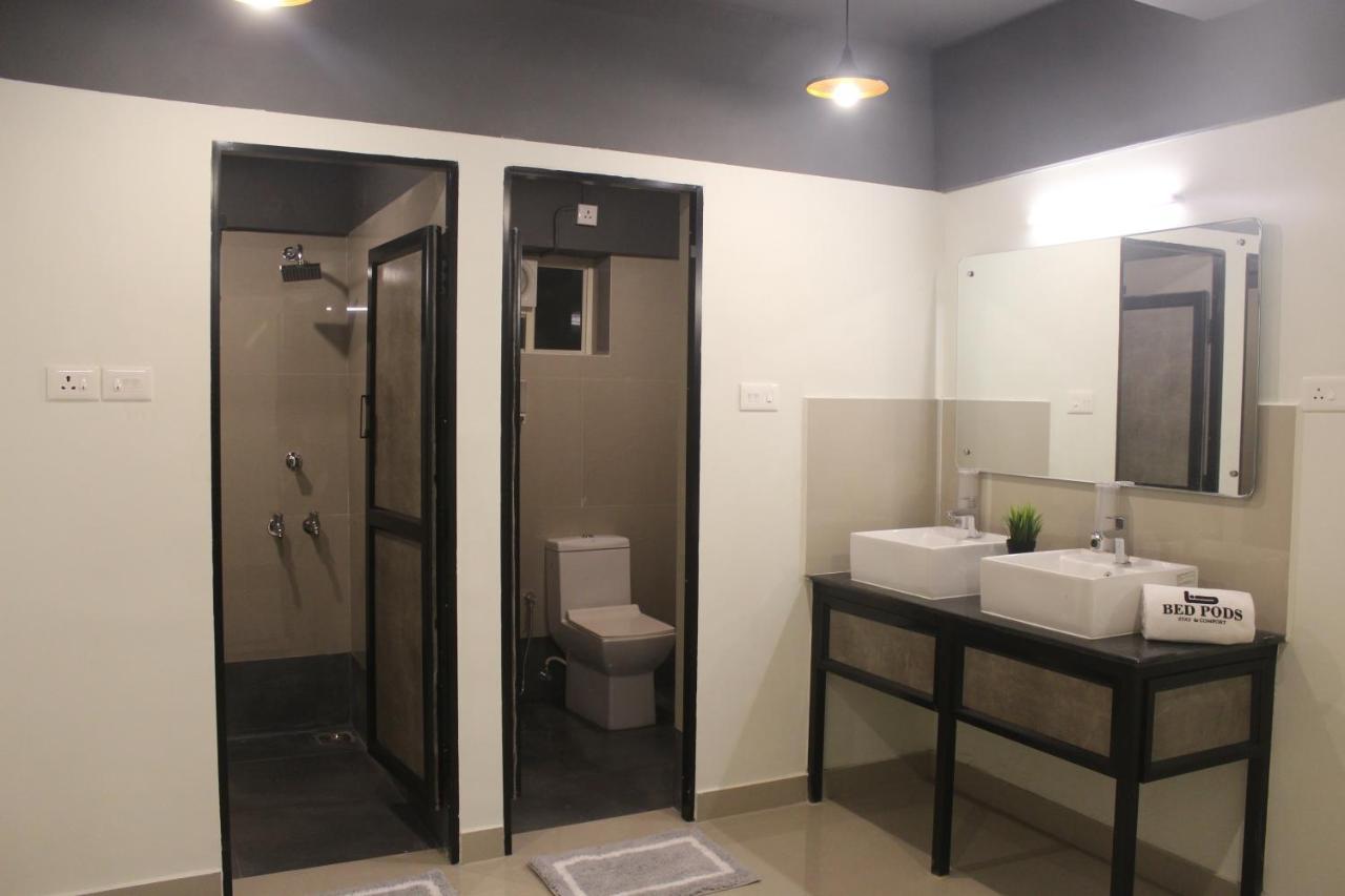 Хостел Bed Pods Thiruvananthapuram Екстер'єр фото