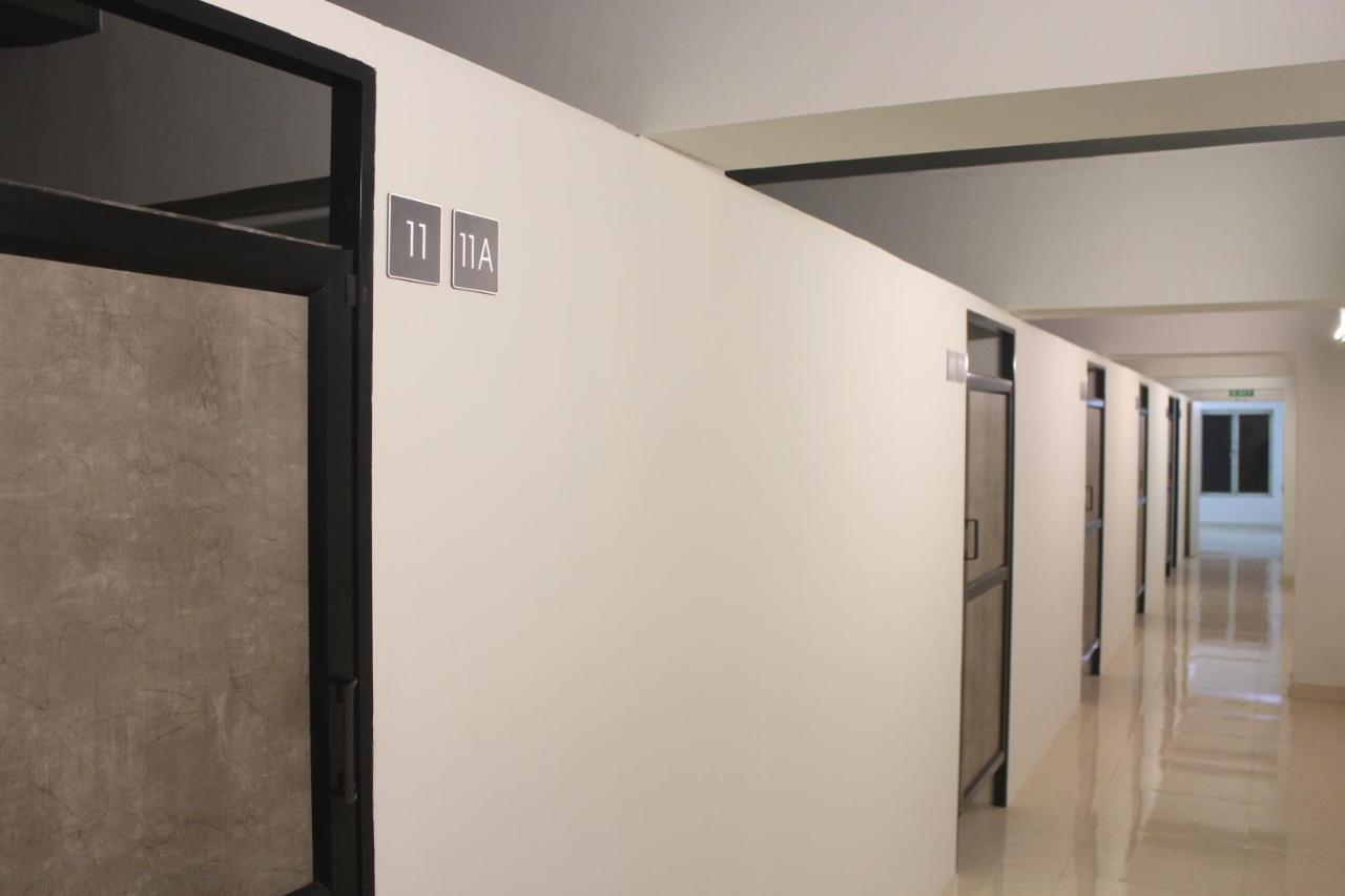 Хостел Bed Pods Thiruvananthapuram Екстер'єр фото